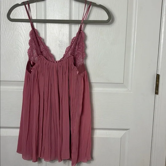 Victorias Secret Mauve Sheer Pleated Babydoll Lingerie Size Medium sexy Coquette - Picture 2 of 12